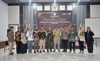 Bawaslu Kawal Pleno PDPB Triwulan I 2026 KPU Kota Dumai