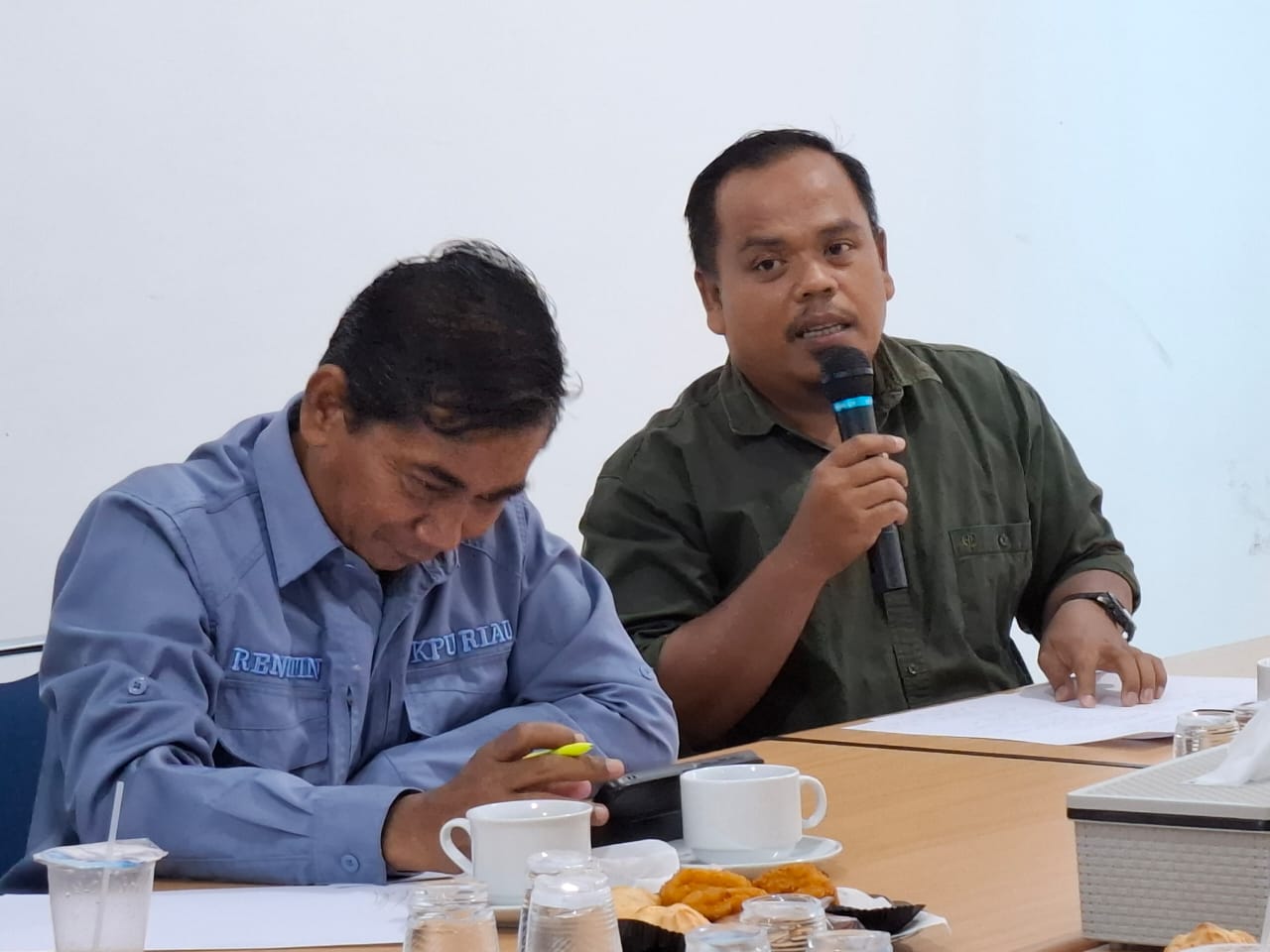 Bawaslu Dumai Tekankan Pengawasan Dapil Pada Kegiatan FGD Oleh KPU