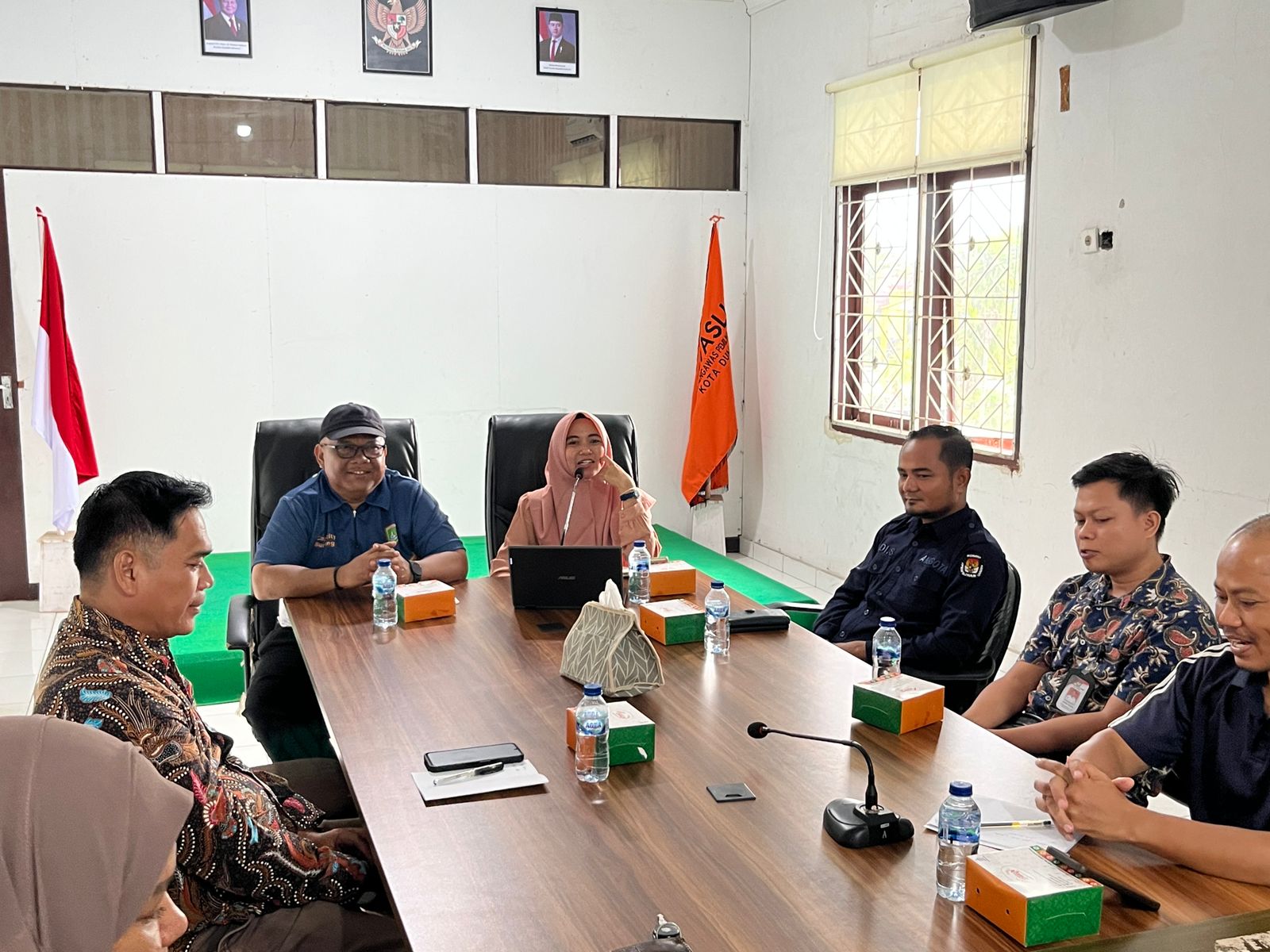Akhir Tahun 2025: Bawaslu Kota Dumai Laksanakan Rapat Evaluasi Pengawasan PDPB