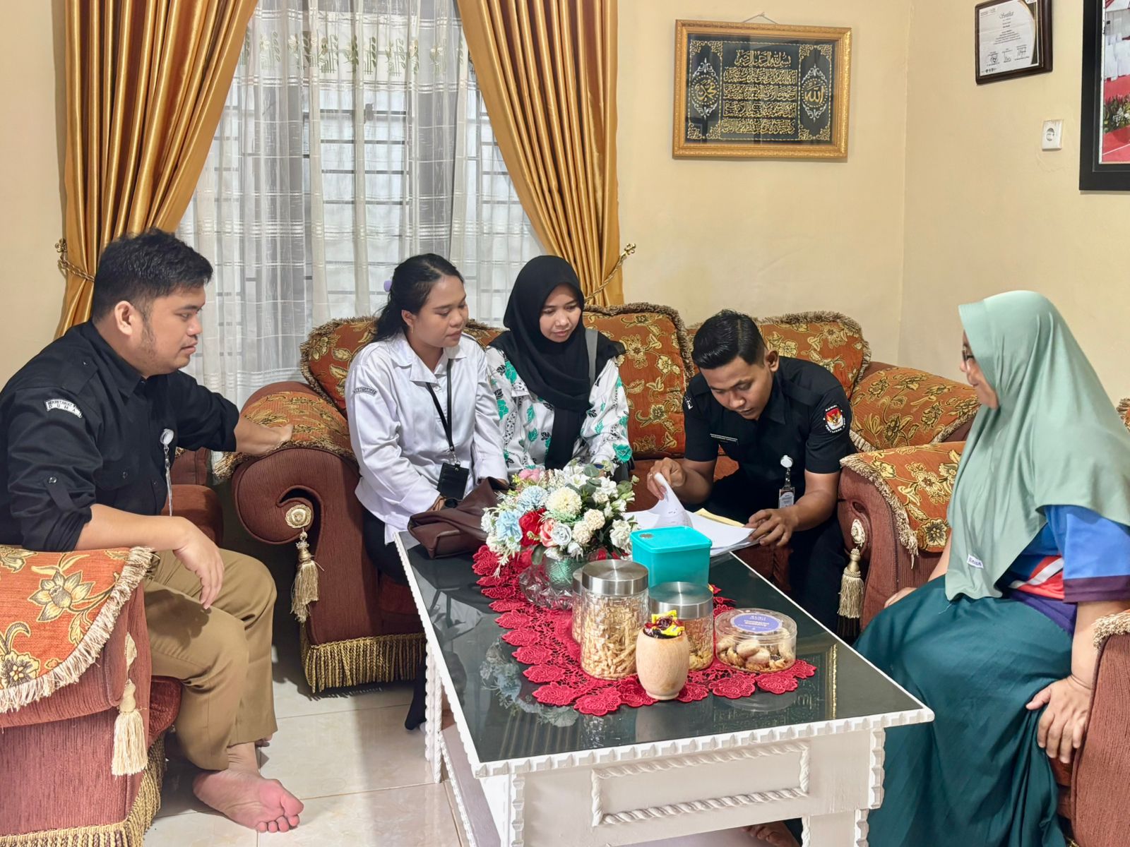 Sinergi di Lapangan, Bawaslu Kota Dumai Pantau Coktas (Pencocokan Terbatas) Data Pemilih