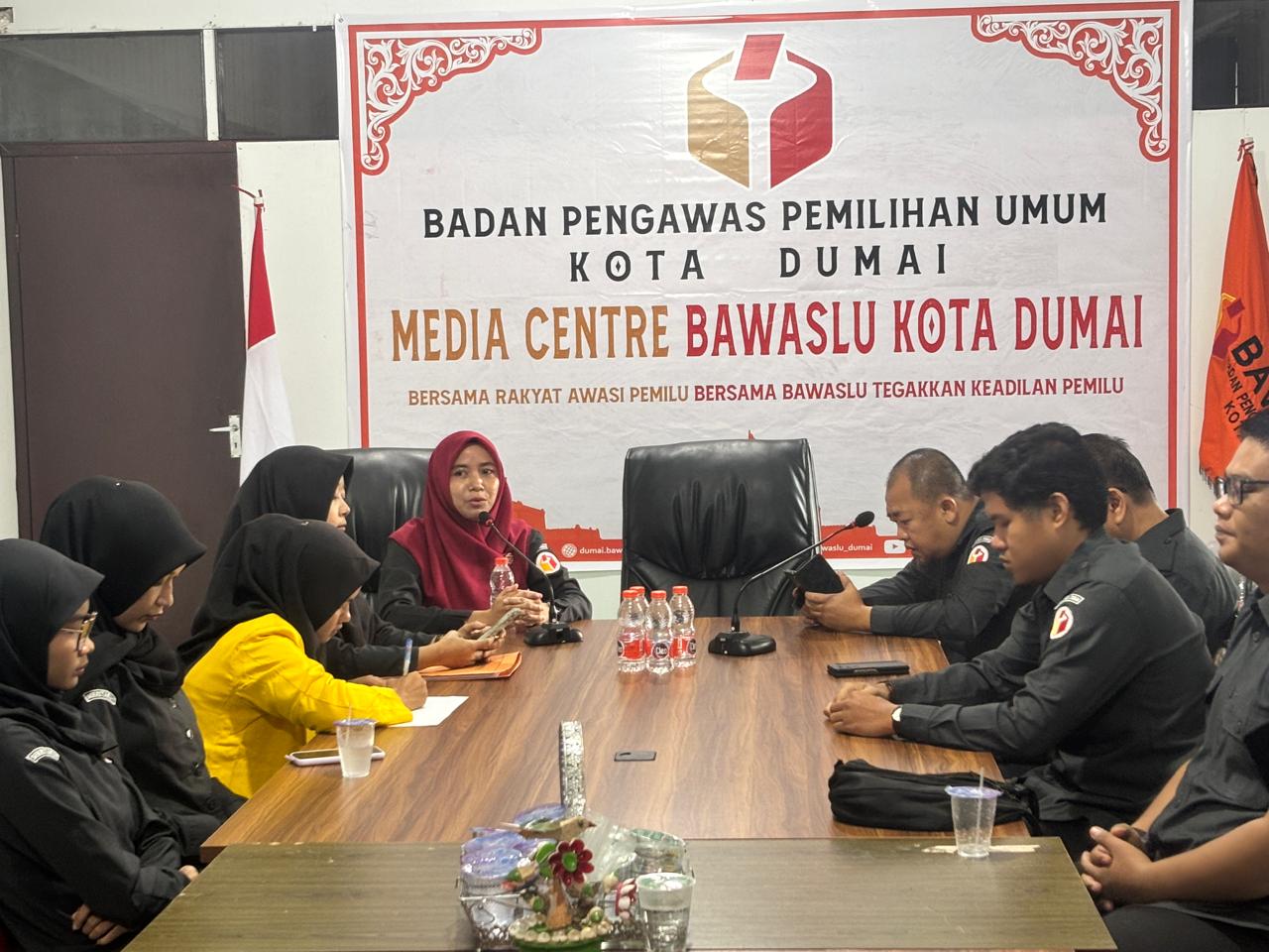 Bawaslu Kota Dumai Gelar Rapat Rutin; Evaluasi Kegiatan Pendidikan Pengawas Partisipatif (P2P)