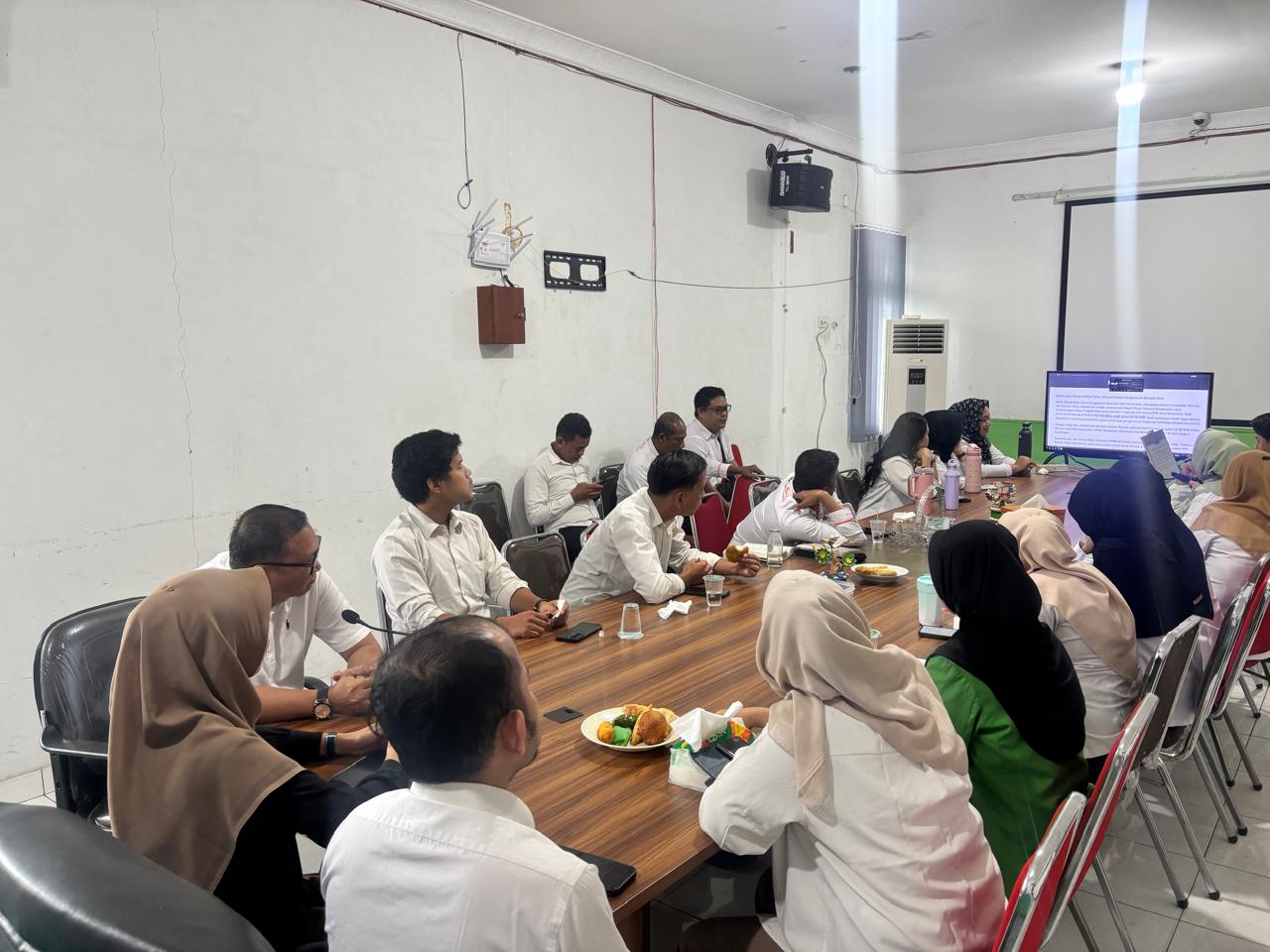 Lewat Diskusi Mingguan, Bawaslu Kota Dumai Dorong Digitalisasi Pengawasan Berbasis Teknologi