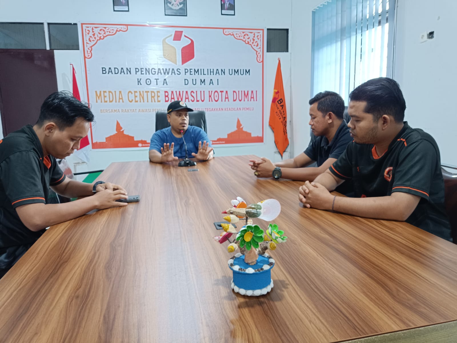 Ketua Bawaslu Dumai Beri Arahan Terkait Pemberitaan Dan Informasi
