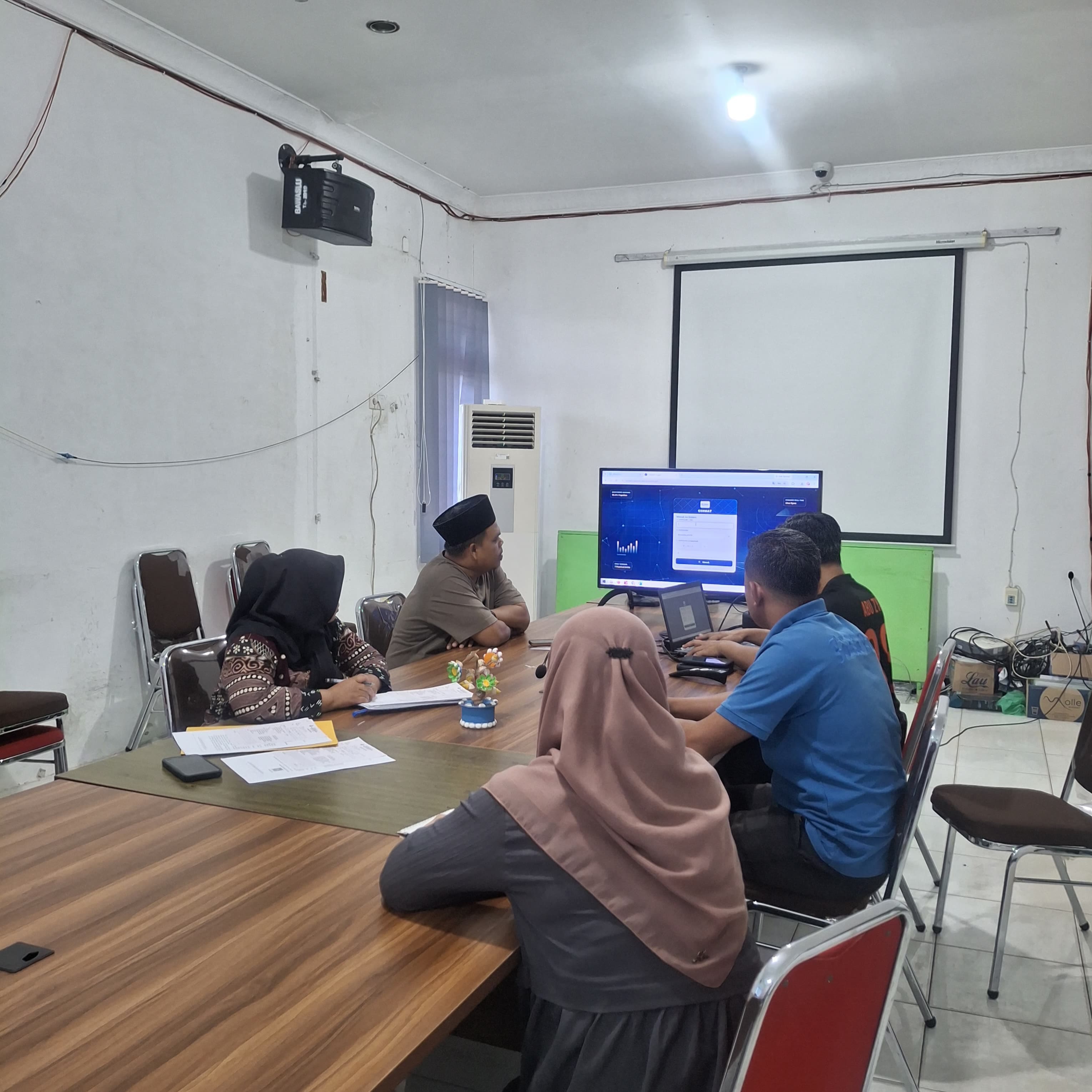 Pacu Akuntabilitas Organisasi, Ketua Bawaslu Dumai Evaluasi Kinerja Divisi SDMO-Datin dan Pengisian IKU 2026