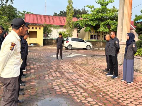 Apel Senin, Yossi Rinaldi Ajak Jajaran Bawaslu Kota Dumai Perkuat Soliditas dan Kepedulian