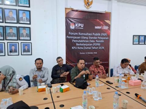 Kawal Hak Pilih Masyarakat, Ketua Bawaslu Dumai Sampaikan Usulan Strategis Pada Forum Konsultasi Publik KPU Dumai