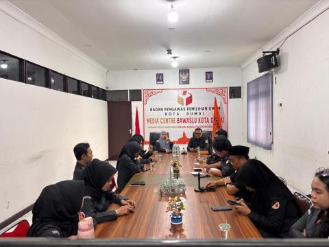 Evaluasi dan Proyeksi Agenda Kerja, Bawaslu Kota Dumai Dorong Kreativitas dan Profesionalisme Jajaran