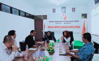 Bawaslu Kota Dumai Terima Kunjungan KPU, Perkuat Sinergi untuk Data Pemilih Berkelanjutan