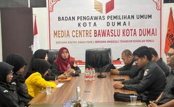 Bawaslu Kota Dumai Gelar Rapat Rutin; Evaluasi Kegiatan Pendidikan Pengawas Partisipatif (P2P)