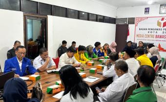 Isu Demokrasi Apa Hari Ini?