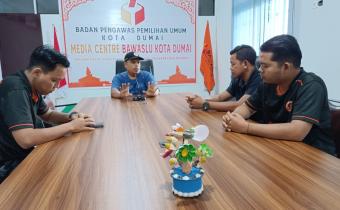 Ketua Bawaslu Dumai Beri Arahan Terkait Pemberitaan Dan Informasi