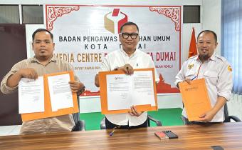 Bawaslu Dumai Perkuat Komitmen Kinerja Dan Akuntabilitas Melalui Penandatanganan IKU 2026